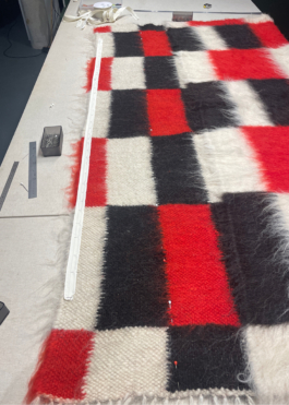 Anais Jarnoux tapissier·e