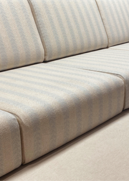 Anais Jarnoux tapissier·e