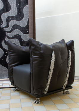 Anais Jarnoux tapissier·e