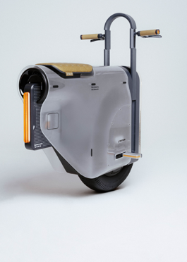 Anais Jarnoux tapissier·e