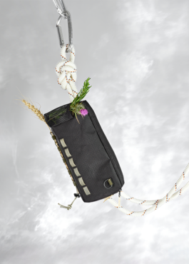 Anais Jarnoux tapissier·e