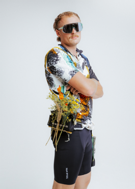 Anais Jarnoux tapissier·e