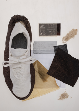 Anais Jarnoux tapissier·e