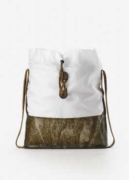 Anais Jarnoux tapissier·e