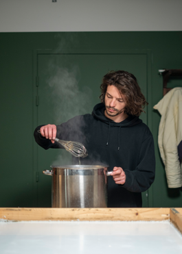 Anais Jarnoux tapissier·e